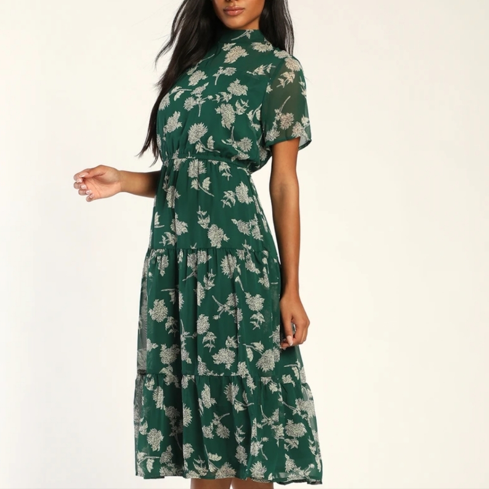 Floral Dressed Up Dark Green Floral Print Midi Dress size XXS / size 0 Lulus